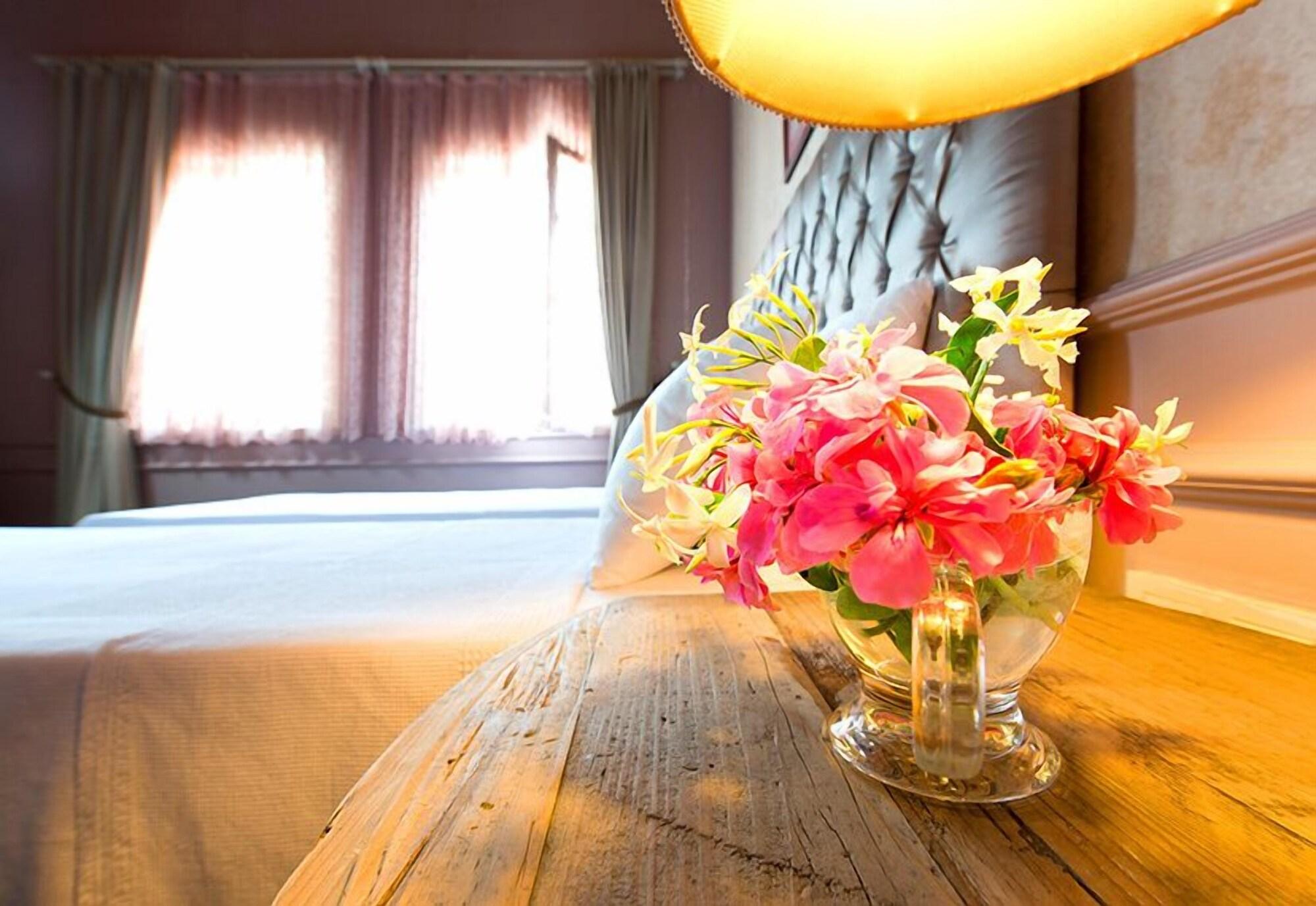 Alacati Kostem Hotel - Special Category Zewnętrze zdjęcie